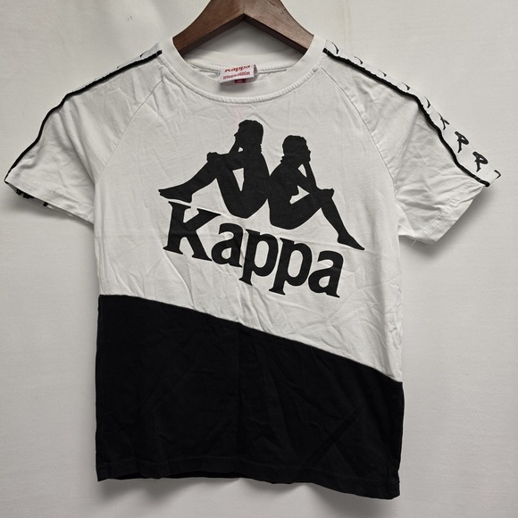 KAPPA 222 Banda Baldwin Logo Shirt Size Black And White Graphic Logo Size 10 - Picture 1 of 2